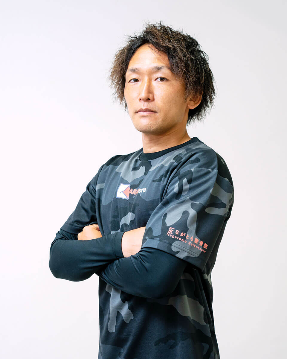 徳重翔大